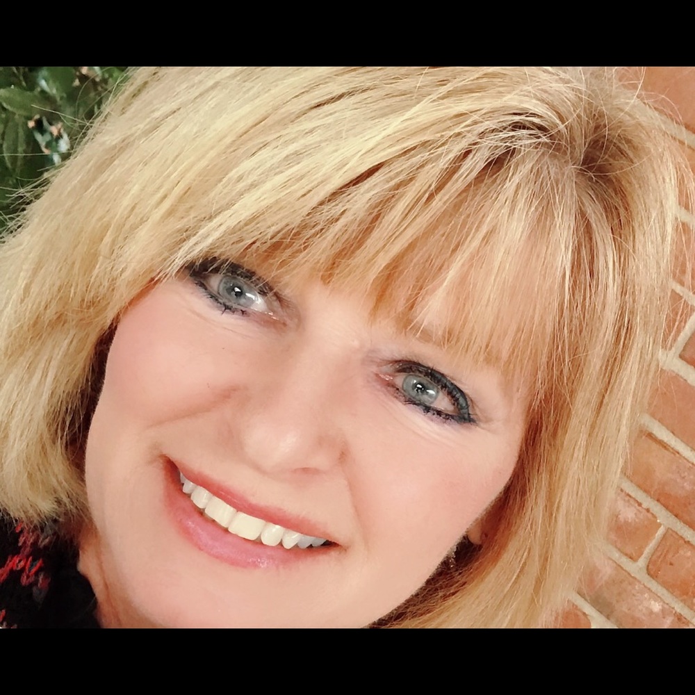 Meet your Posher, Denise